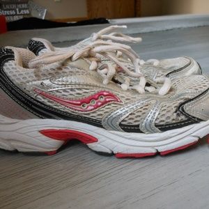 Saucony Girl's Tennis Shoes!